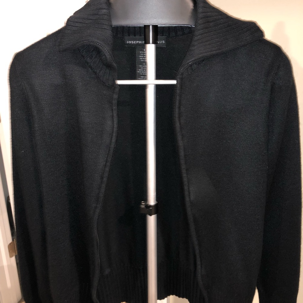 Black zip sweater